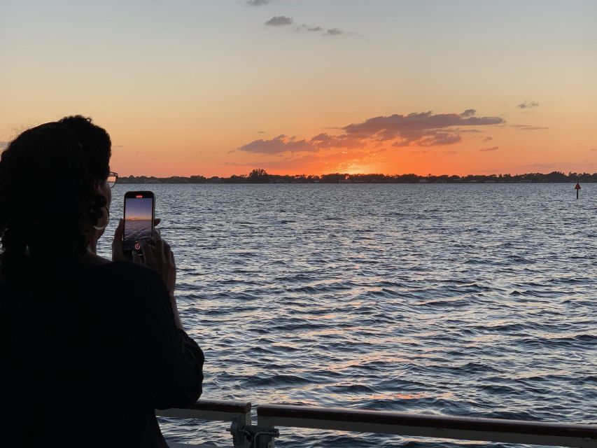 Cocoa Beach: Banana River Sunset Cruise - The 1.5-hour plan: Thousand Islands, Banana River, and sunset timing