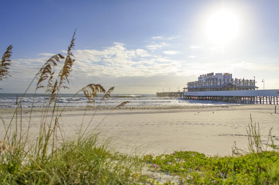 From Orlando: Daytona Beach with Hard Rock Resort & Pickup - Optional Add-Ons: Speedway or an Intracoastal Nature Cruise