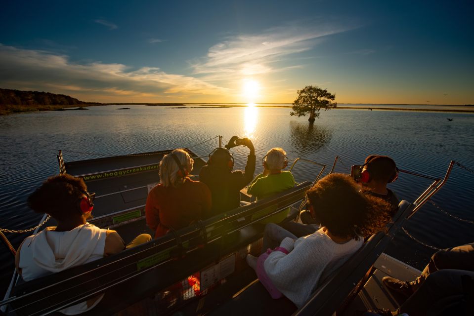 Kissimmee: Boggy Creek Sunset Airboat Tour - The check-in spot and why arriving early really pays off