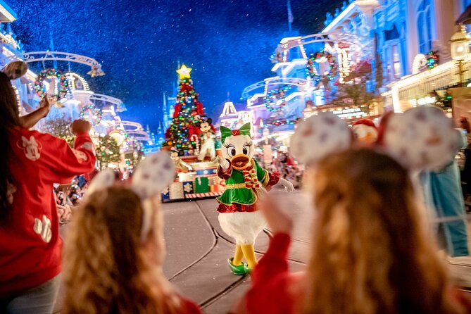 Mickey's Very Merry Christmas Party at the Magic Kingdom - Crowds and queues: why the party can feel calmer