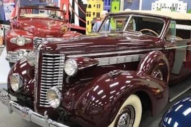 Orlando Auto Museum at Dezerland Park Orlando - Classic Car Nostalgia (and Surprising International Finds)