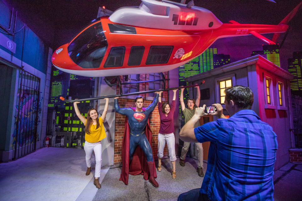 Orlando: Madame Tussauds Entry Ticket - Celebrity selfies are the main event, so plan your route around them