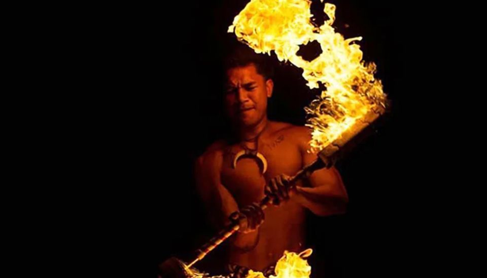 Orlando: Polynesian Fire Luau with Dinner and Live Show - The Buffet Dinner: What You Get and How to Handle the Timing