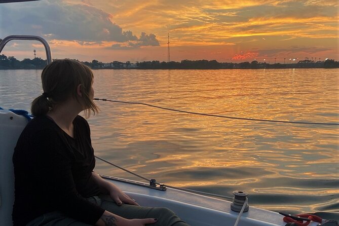 Private 2-Hour Sunset Sailing Tour on Lake Fairview - Lake Fairview sunset: why this sail feels different