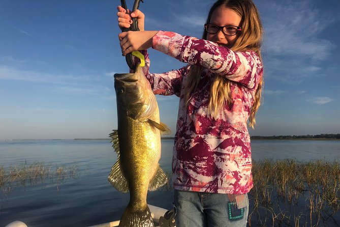 Private Lake Tohopekaliga Fishing Charter near Orlando - Coaching and first-cast success (even if you’ve never fished before)