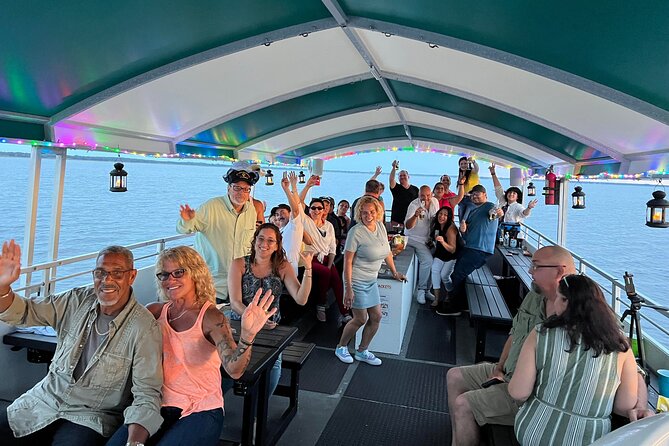 Riverboat Sunset Cruise in St Cloud - The people factor: Captain Stitch, crew energy, and onboard atmosphere