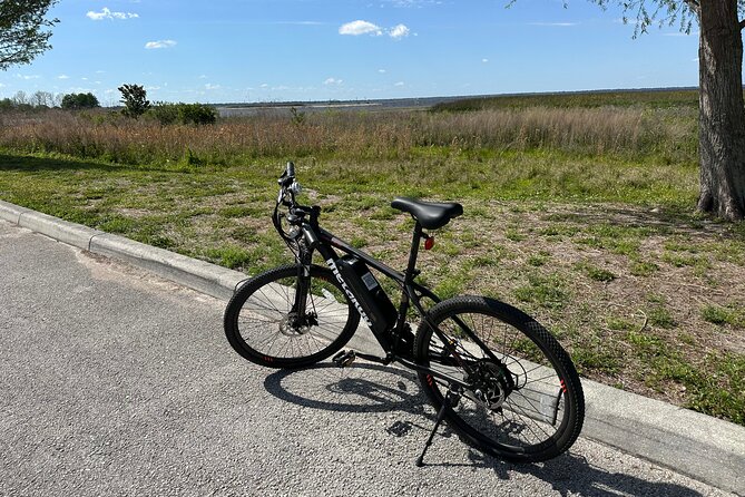 Self Guided Lakefront Tour on Electric Bike in Kissimmee (3 hrs.) - The ride to downtown St. Cloud: Florida Avenue on two wheels