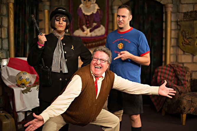 Sleuth's Mystery Dinner Show, Orlando - The whodunnit show: scripted comedy, improv moments, and audience interrogation