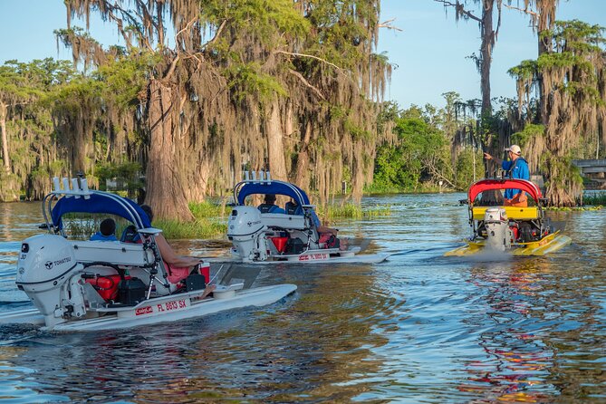 Tour of Lakes Escape by Personal Catamaran - Guide Commentary and Two-Way Radio: How You Stay Oriented