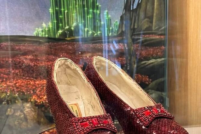 Wizard of OZ Museum tour - Collectibles first: 2,000+ pieces, rare books, and real movie props